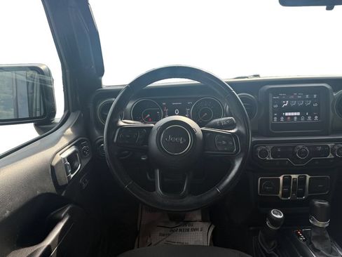 Used 2022 Jeep Wrangler Unlimited Sport AWD/4WD image 12