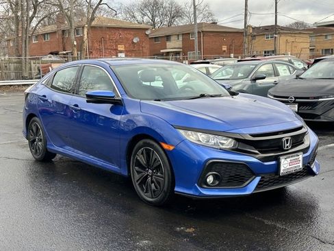Used 2018 Honda Civic EX image 3