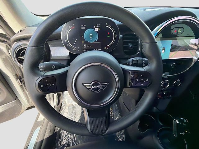Used 2024 MINI Cooper 2-Door Hardtop w/ Storage Package FWD image 37