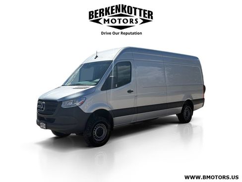Used 2019 Mercedes-Benz Sprinter 2500 image 6