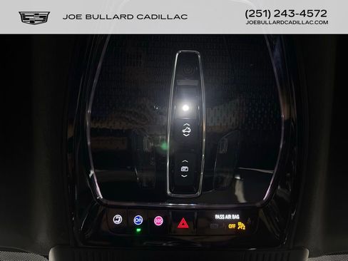 New 2026 Cadillac Vistiq Premium Luxury w/ LPO, Floor Liner Package image 37
