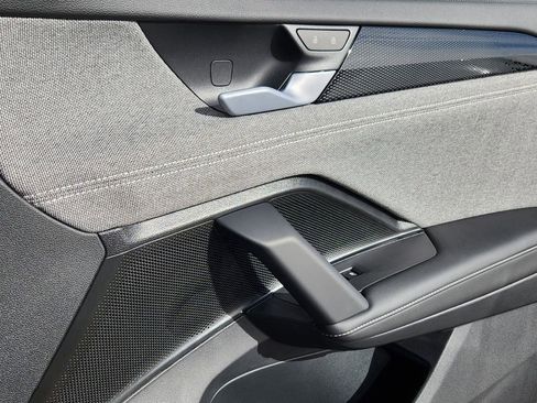 New 2026 Volkswagen Tiguan S image 21