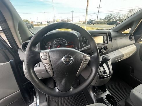 Used 2019 Nissan NV200 SV w/ Navigation Package image 13