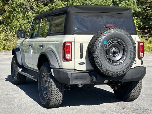 New 2025 Ford Bronco 4-Door w/ Sasquatch Package image 8