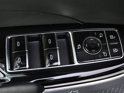 Certified 2024 Cadillac Lyriq Luxury w/ LPO, Floor Liner Package image 23