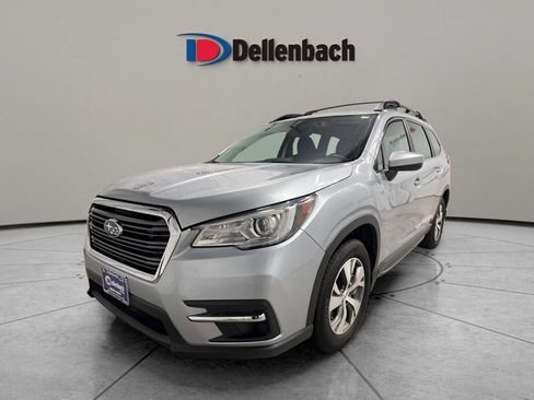 Used 2021 Subaru Ascent Premium w/ Convenience Package AWD/4WD image 3