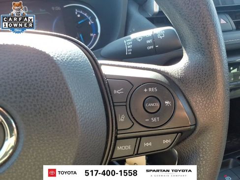 Used 2025 Toyota RAV4 LE AWD/4WD image 18