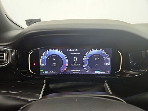 Used 2023 Jeep Wagoneer 4WD image 16