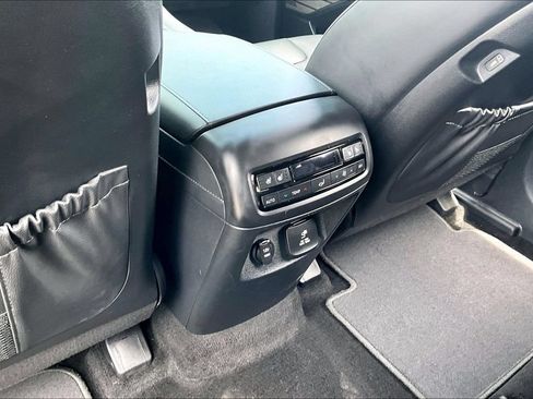 Used 2024 Hyundai Palisade Calligraphy FWD image 10