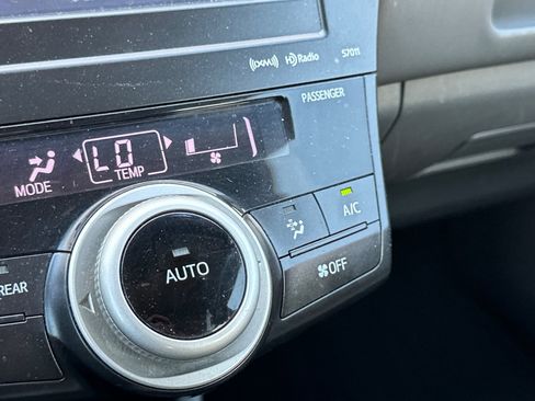 Used 2014 Toyota Prius V Three FWD image 30