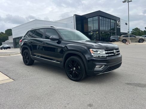 Used 2018 Volkswagen Atlas SEL FWD image 3