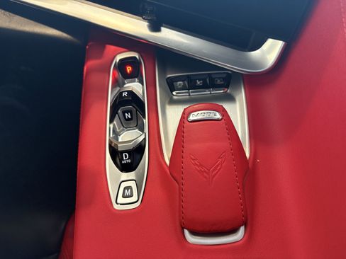 Used 2024 Chevrolet Corvette Stingray Preferred Cpe w/ Battery Protection Package image 17