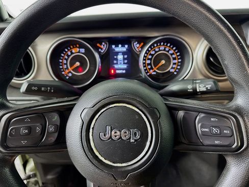 Used 2020 Jeep Wrangler Unlimited Sport image 16