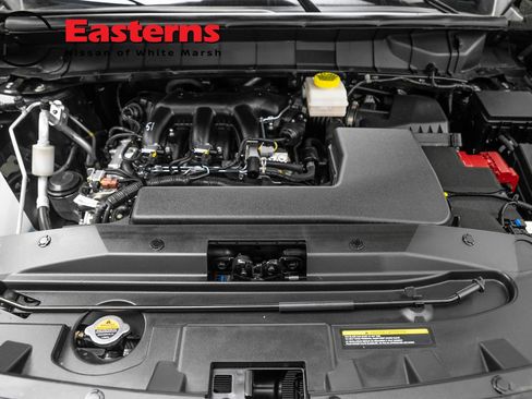 Used 2025 Nissan Pathfinder S image 7