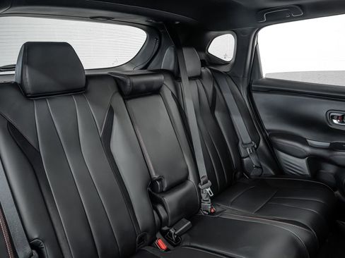 Used 2025 Acura ADX A-Spec image 23