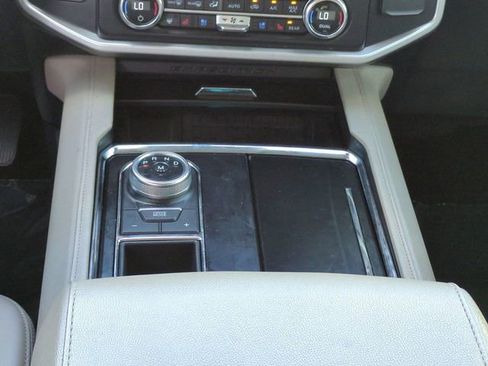 Certified 2022 Ford Expedition Max XLT RWD image 19