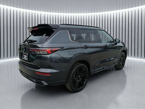 New 2026 Mitsubishi Outlander SEL Black Edition FWD image 4