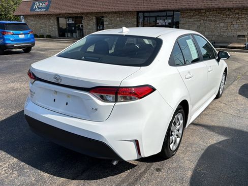 Used 2025 Toyota Corolla LE FWD image 6