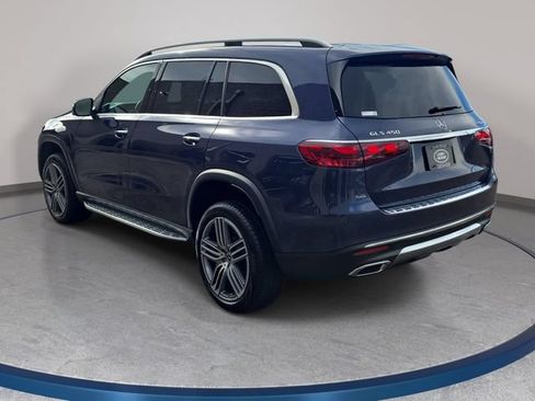 Used 2024 Mercedes-Benz GLS 450 4MATIC image 8
