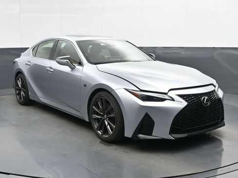 Used 2024 Lexus IS 350 F Sport RWD image 2