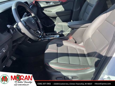 Certified 2025 Chevrolet TrailBlazer RS w/ Convenience Package image 20