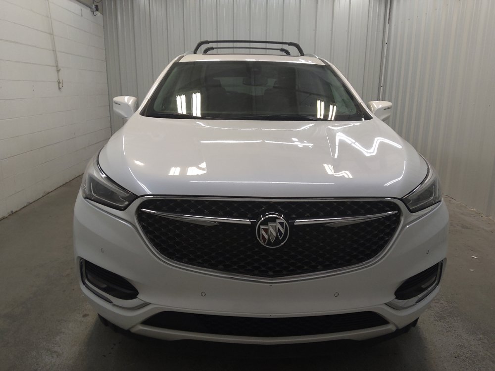 Used 2020 Buick Enclave Avenir w/ Avenir Technology Package FWD image 14
