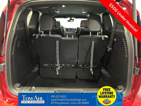 New 2026 Chrysler Pacifica Select image 23