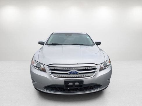 Used 2012 Ford Taurus Limited image 2