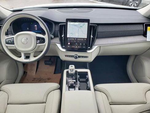 New 2026 Volvo XC90 T8 Ultra w/ Protection Package Premier AWD/4WD image 28