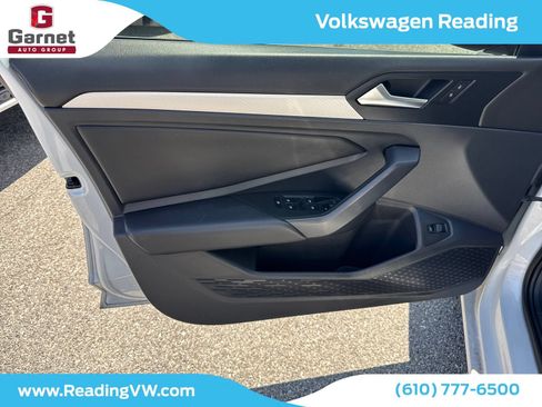Used 2019 Volkswagen Jetta S w/ Driver Assistance Package FWD image 12