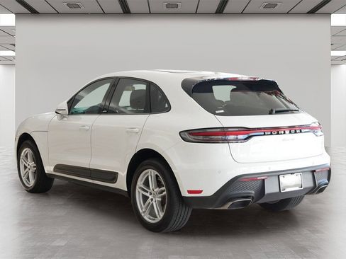 Used 2022 Porsche Macan image 4