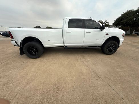 Used 2024 RAM 3500 Laramie w/ Night Edition AWD/4WD image 8