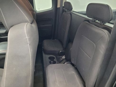 Used 2017 Chevrolet Colorado LT image 18