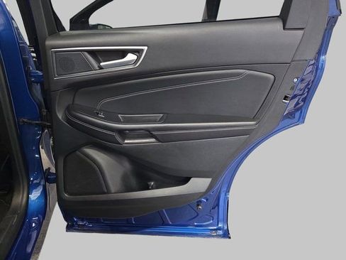 Used 2024 Ford Edge Titanium image 15