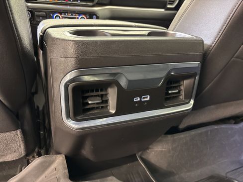 Used 2024 GMC Sierra 1500 Elevation w/ Elevation Premium Package image 32