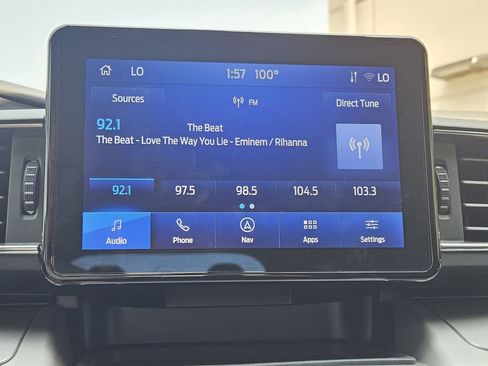 Used 2022 Ford Explorer XLT w/ Equipment Group 202A RWD image 14