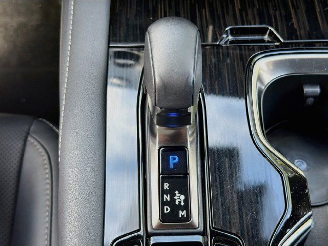 Used 2025 Lexus RX 350 FWD w/ Technology Package image 29