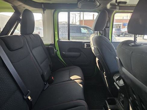 Used 2019 Jeep Wrangler Unlimited Rubicon image 9