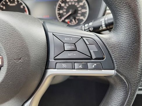 Used 2024 Nissan Altima 2.5 SV image 26