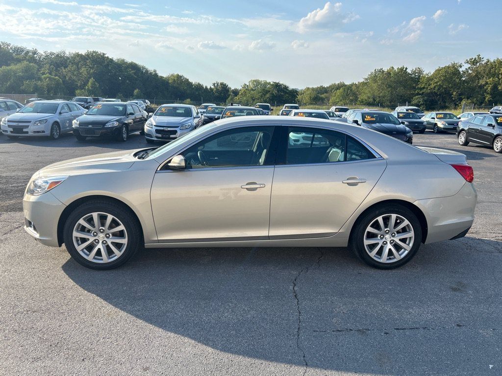 Used 2013 Chevrolet Malibu LT FWD image 1