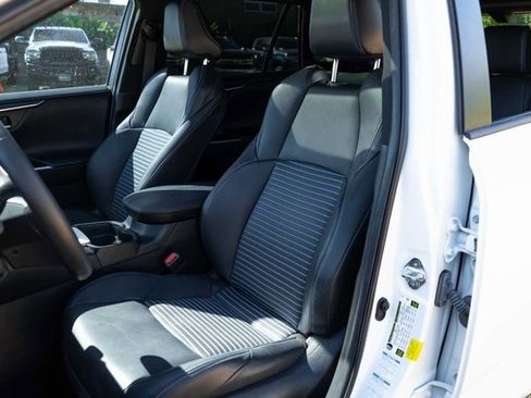 Used 2021 Toyota RAV4 XSE image 13