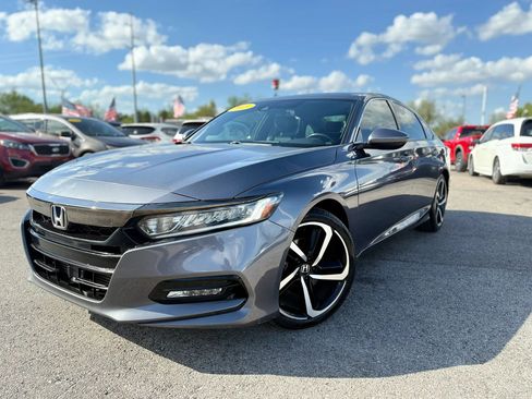 Used 2018 Honda Accord Sport image 39