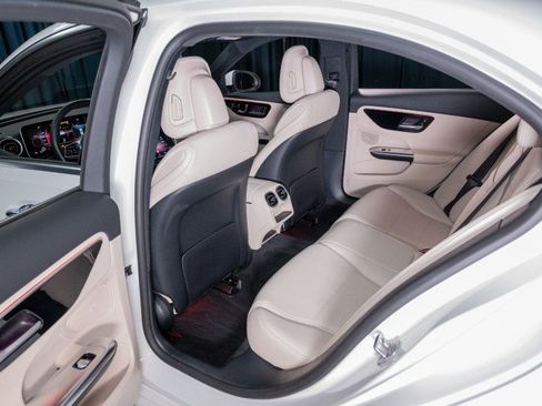 Certified 2024 Mercedes-Benz C 300 Sedan image 24