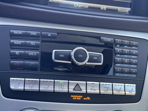 Used 2015 Mercedes-Benz SL 63 AMG w/ Driver Assistance Package image 55