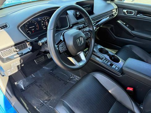 Used 2024 Honda Civic Sport Touring image 12