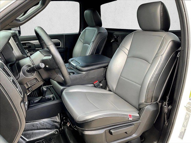 Used 2024 RAM 2500 Tradesman w/ Chrome Appearance Group AWD/4WD image 21