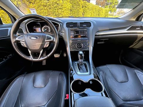 Used 2014 Ford Fusion Titanium image 14