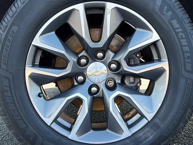 Used 2020 Chevrolet Silverado 1500 LT w/ All-Star Edition AWD/4WD image 10
