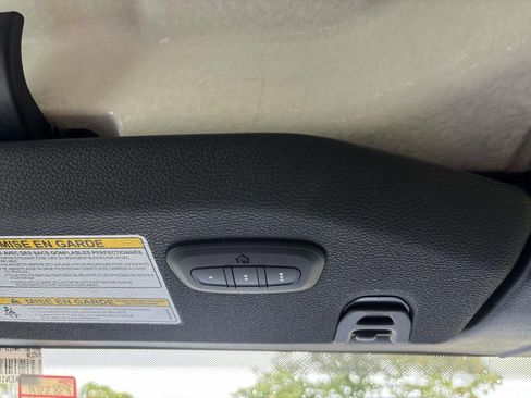 Used 2020 Jeep Wrangler Unlimited Sahara w/ Uconnect 4C Nav & Sound Group image 26