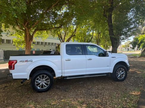 Used 2016 Ford F150 Lariat w/ Equipment Group 502A Luxury AWD/4WD image 8